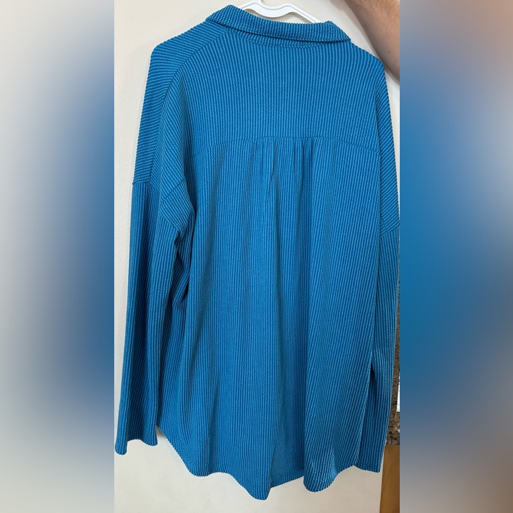 Blumin Shacket - Picture 2 of 2